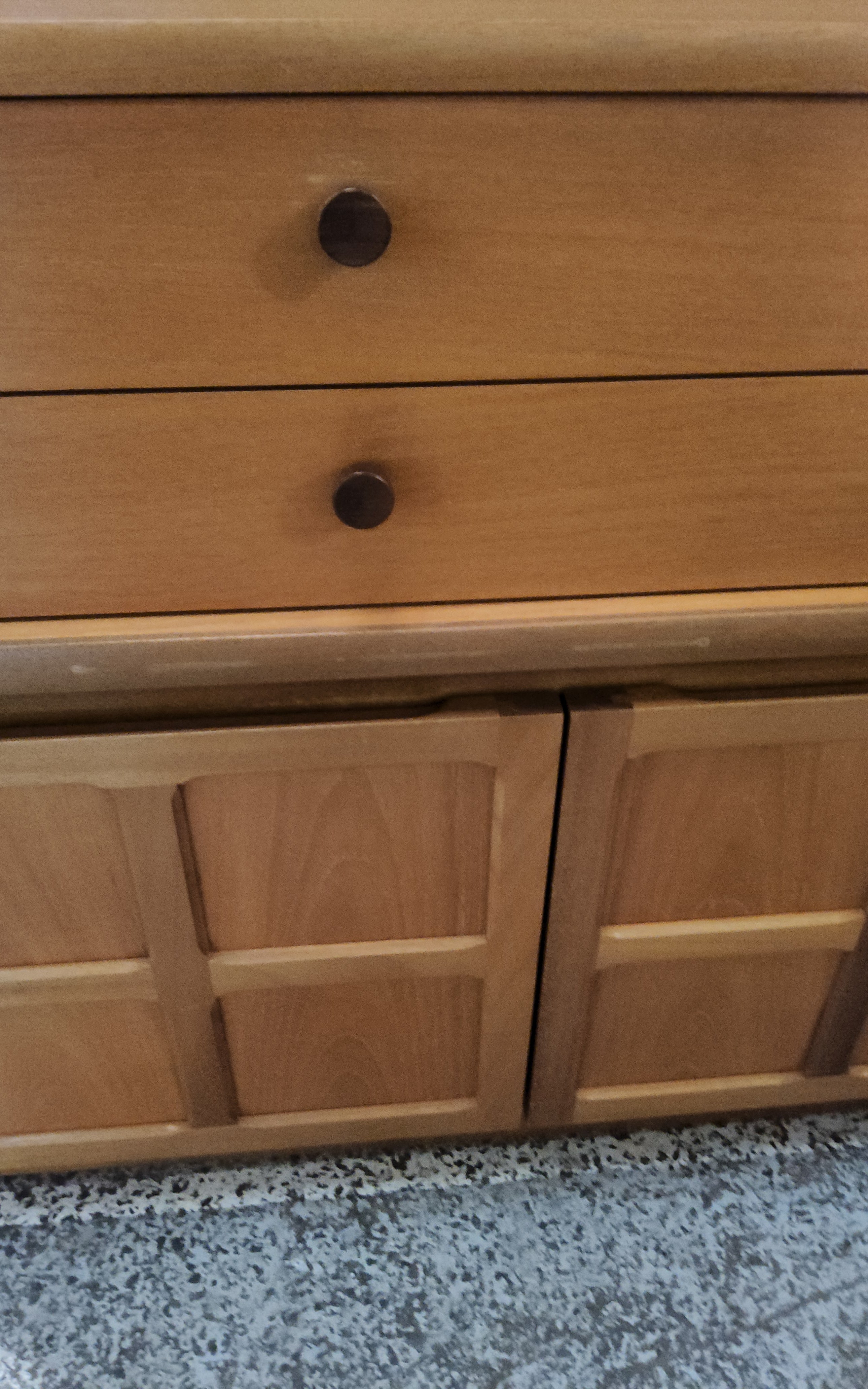 Wall Cabinet